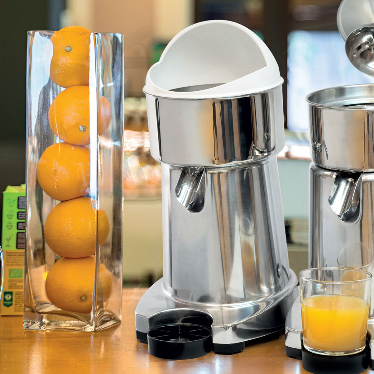 Commercial Citrus Juicer | Reliable & Fast for Fresh Juice - S98