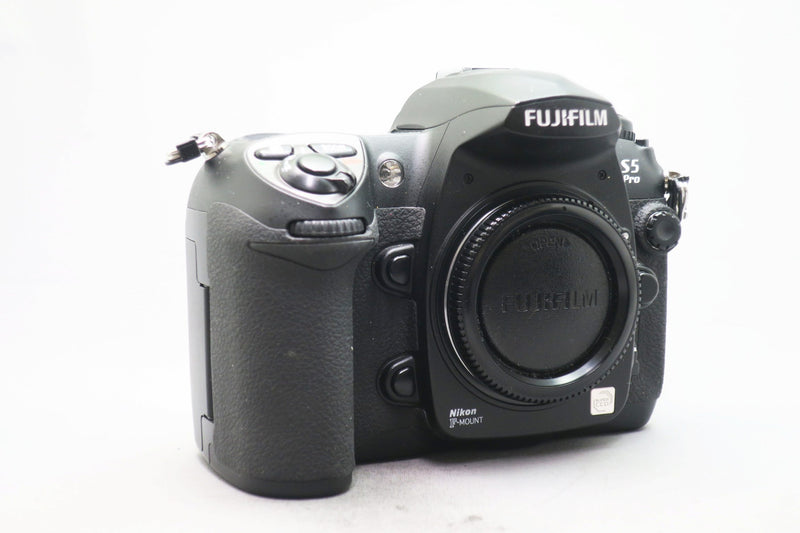 富士フィルム FinePix S5 Pro