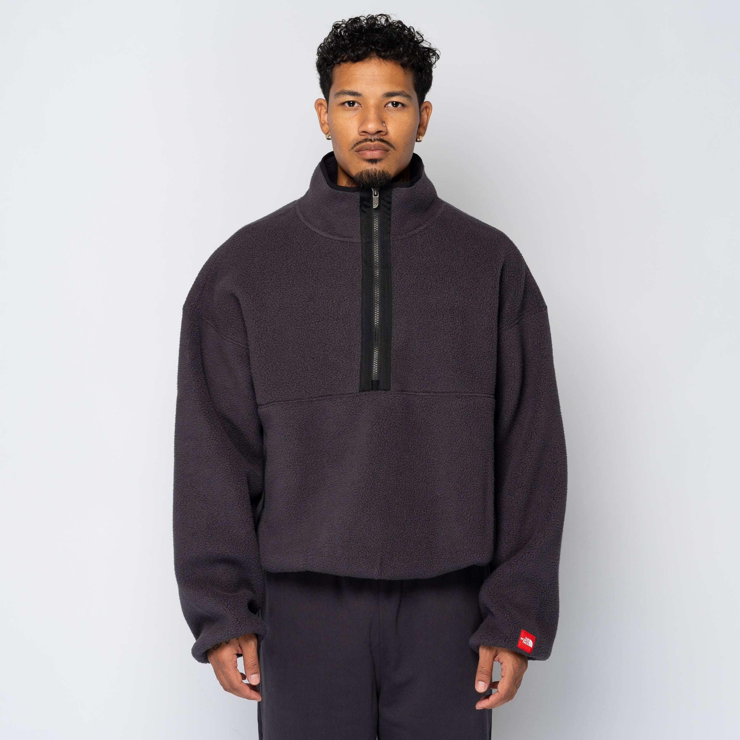 TNF Redbox 1/2 Zip Fleece Obsidian NF0A8EGC – Capsule