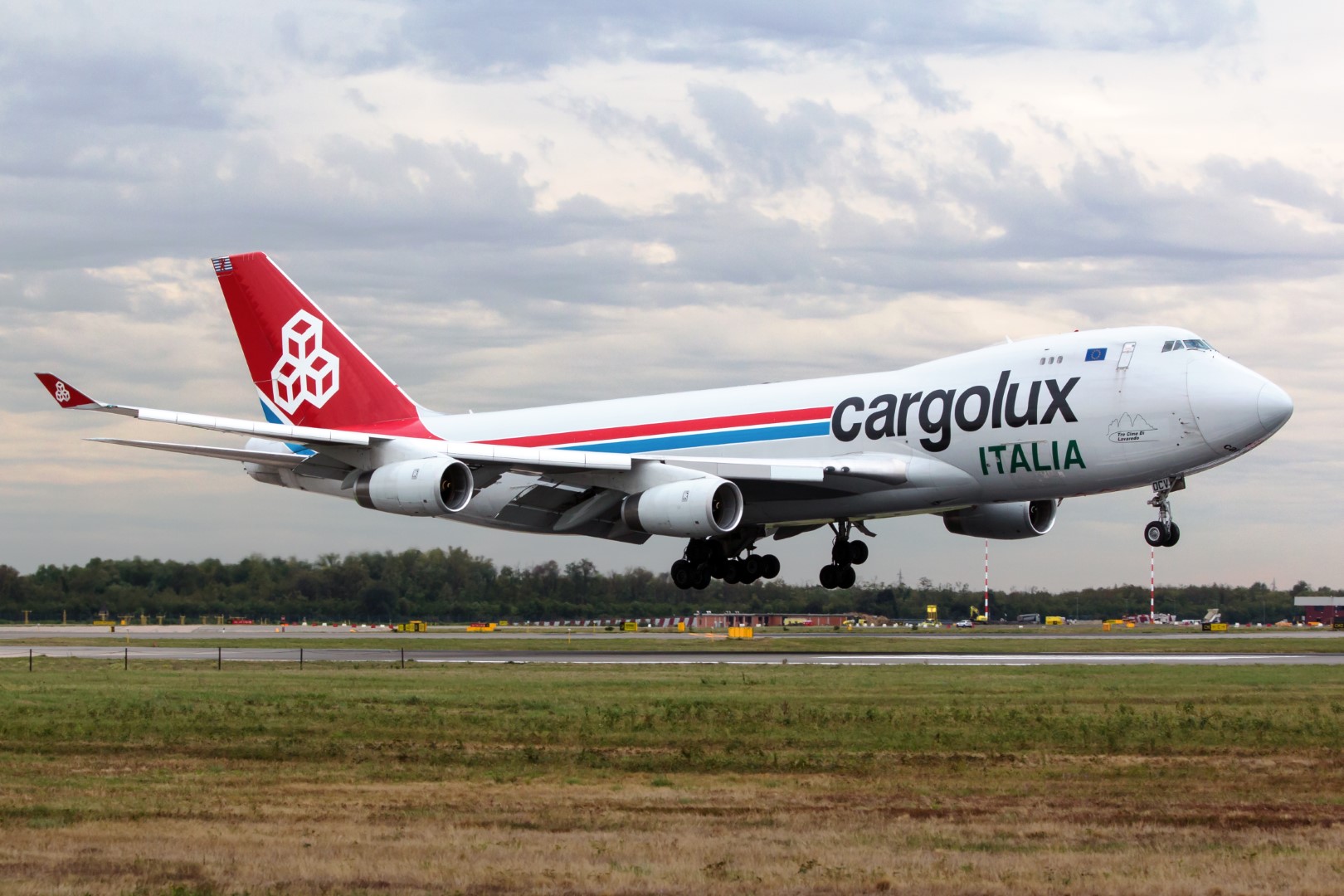 747-400F specifications