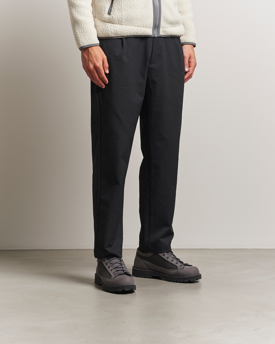 Danner Field GORE-TEX Low Boot Grey Nubuck at CareOfCarl.com