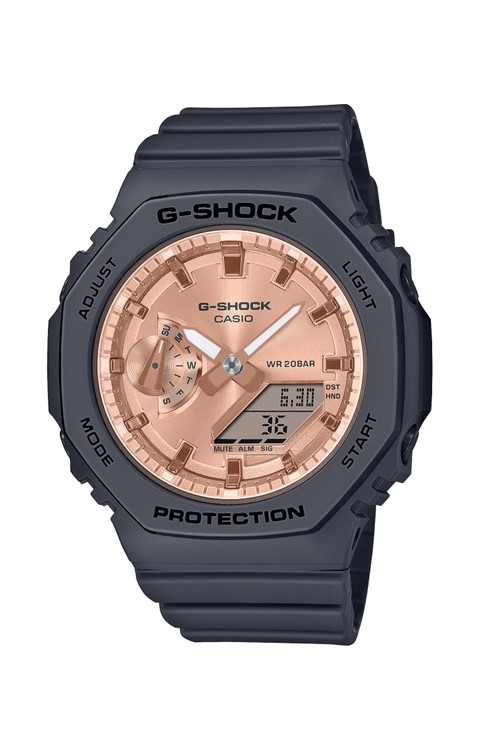 華やかなピンクゴールドが輝く小型の“G-SHOCK” | CASIO