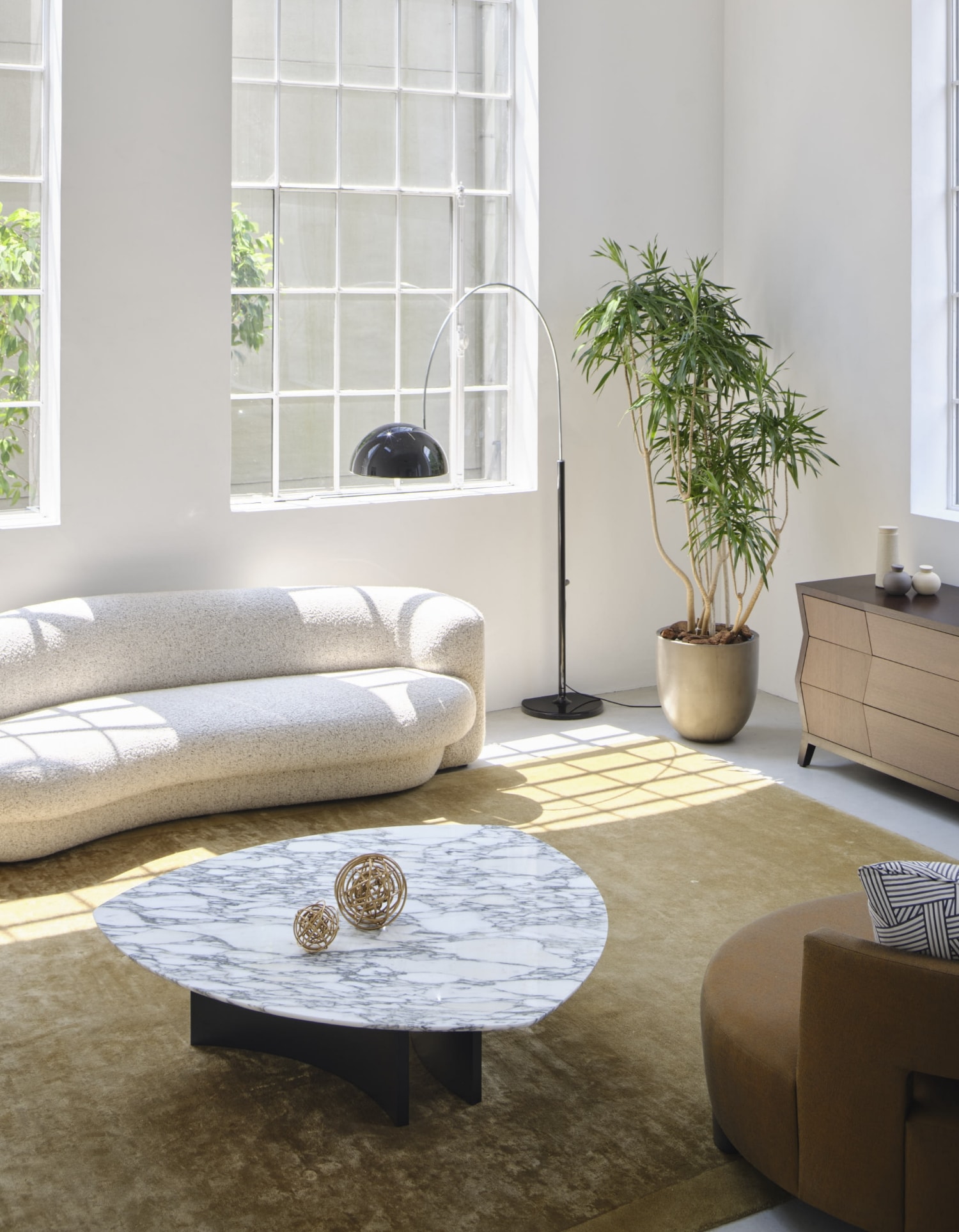 SYDNEY(シドニー ローテーブル） PHILIPPE HUREL | カッシーナ・イクスシー