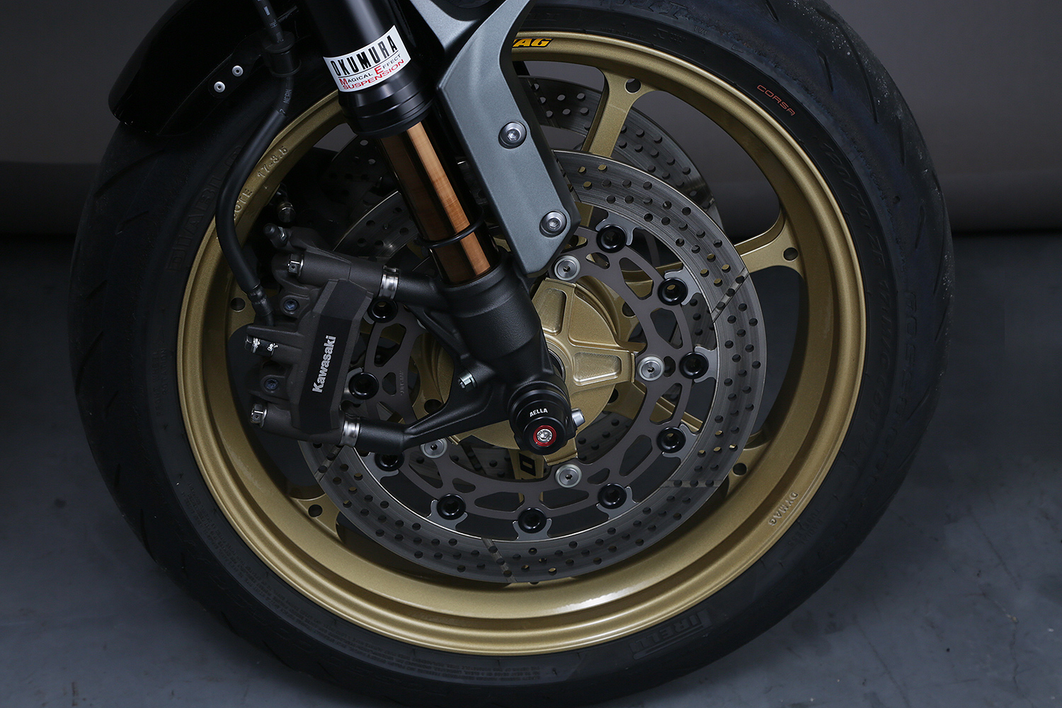 AELLA Z900RS 2022仕様 】