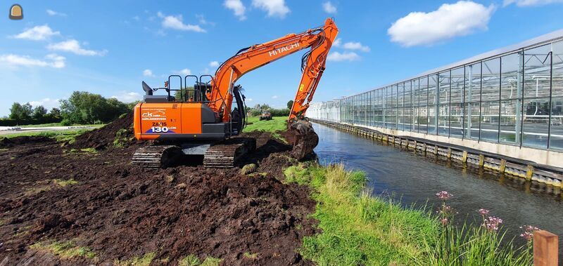 Materieel Rupsgraafmachine Hitachi ZX 130 - LCN 6 29014589 - C