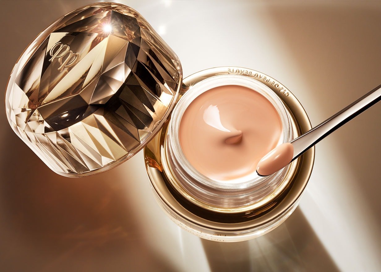 ル・フォンドゥタンn - ファンデーション - メイクアップ | クレ・ド