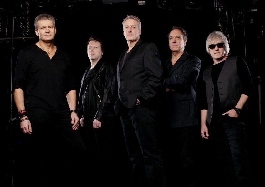 Melodic rock band FM's singer Steve Overland talks about touring