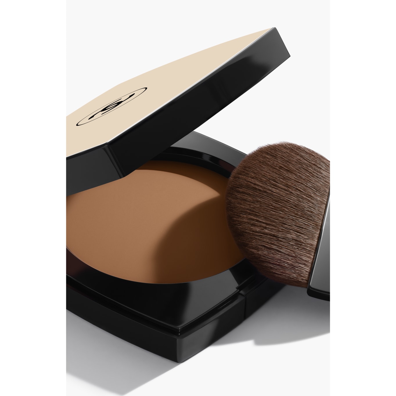 LES BEIGES Healthy glow sheer powder Bd121 | CHANEL