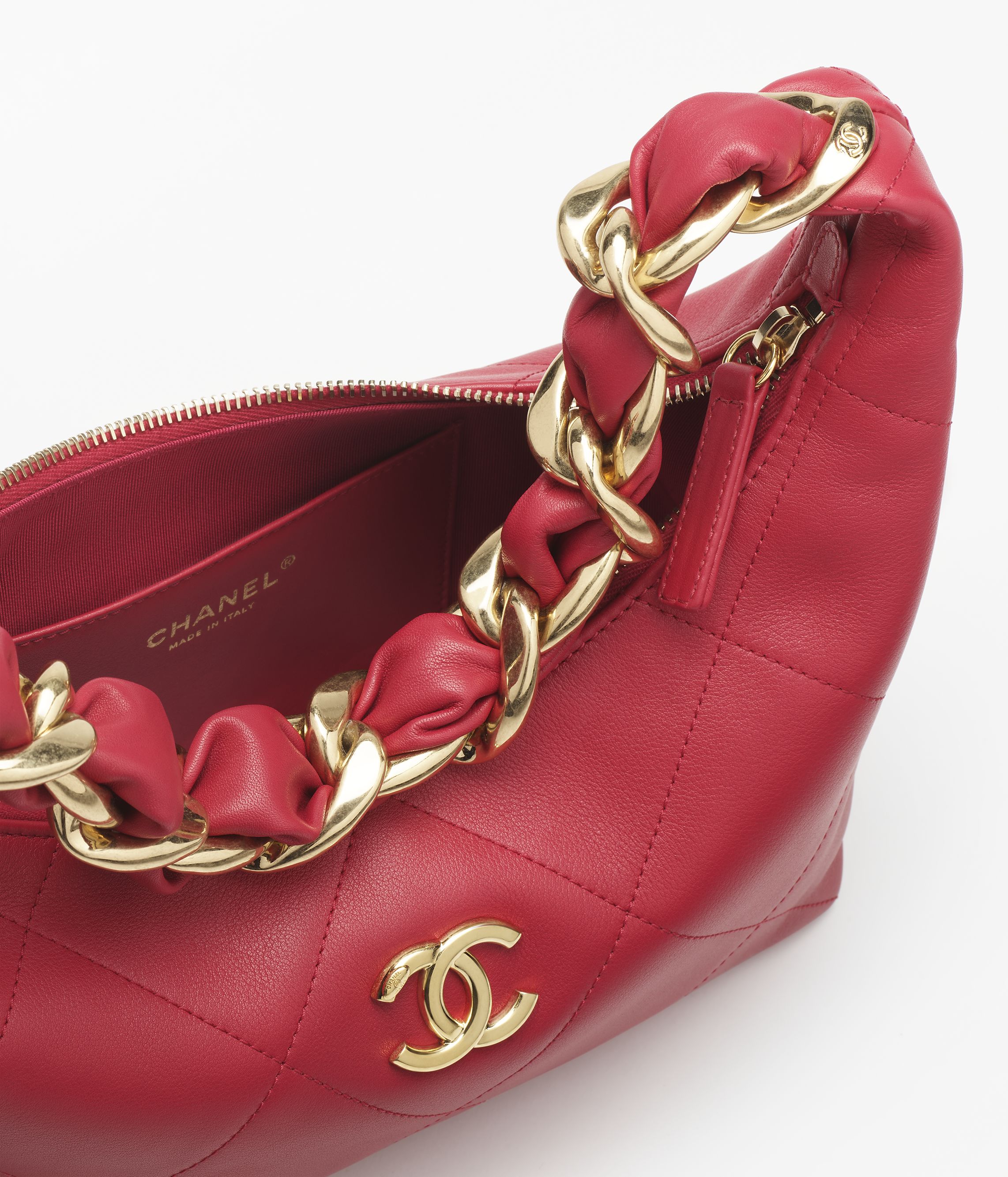 ホーボー バッグ、シャイニー カーフスキン 、レッド — ファッション