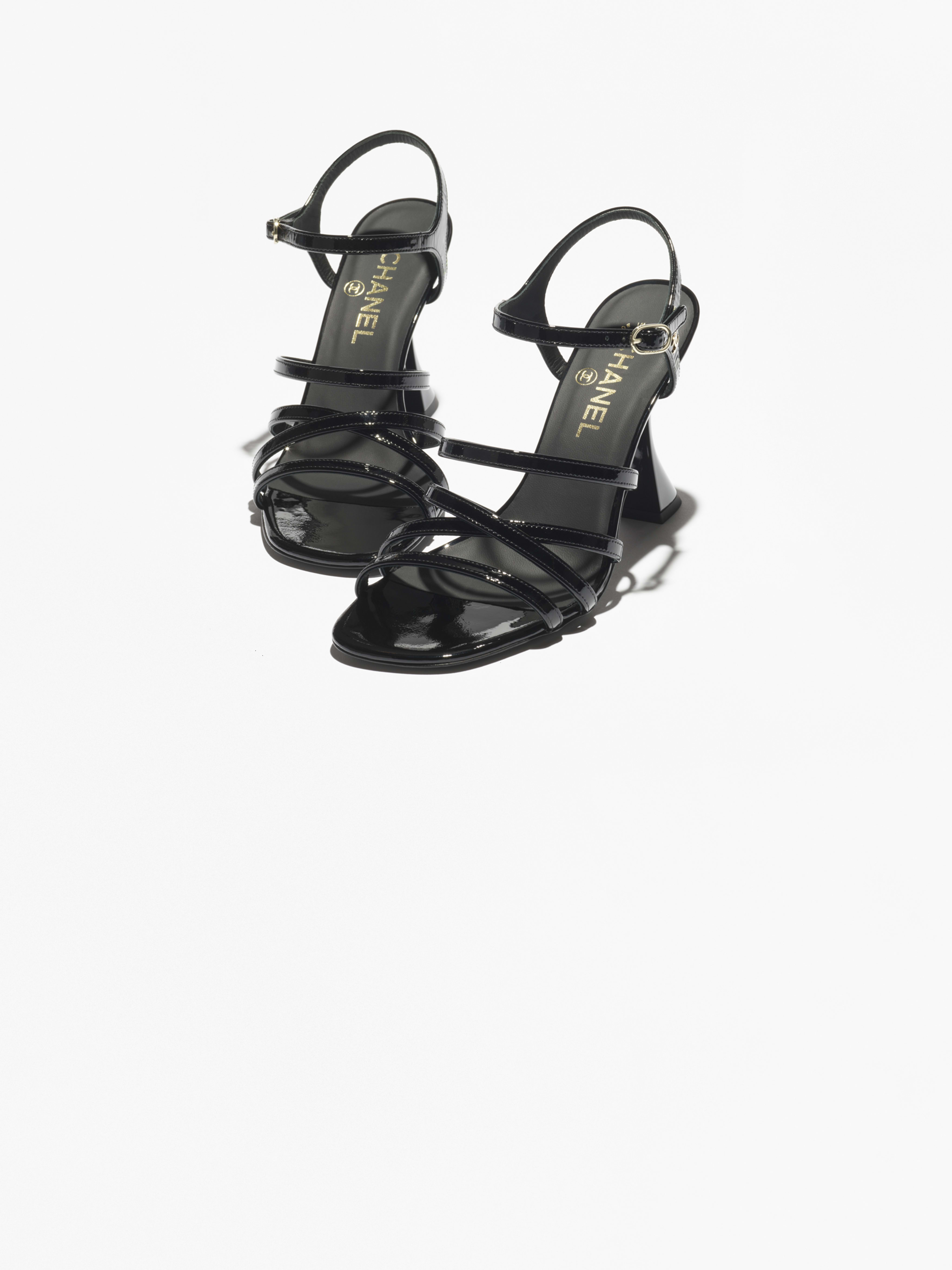 サンダル - パテント カーフスキン、ブラック — ファッション | CHANEL