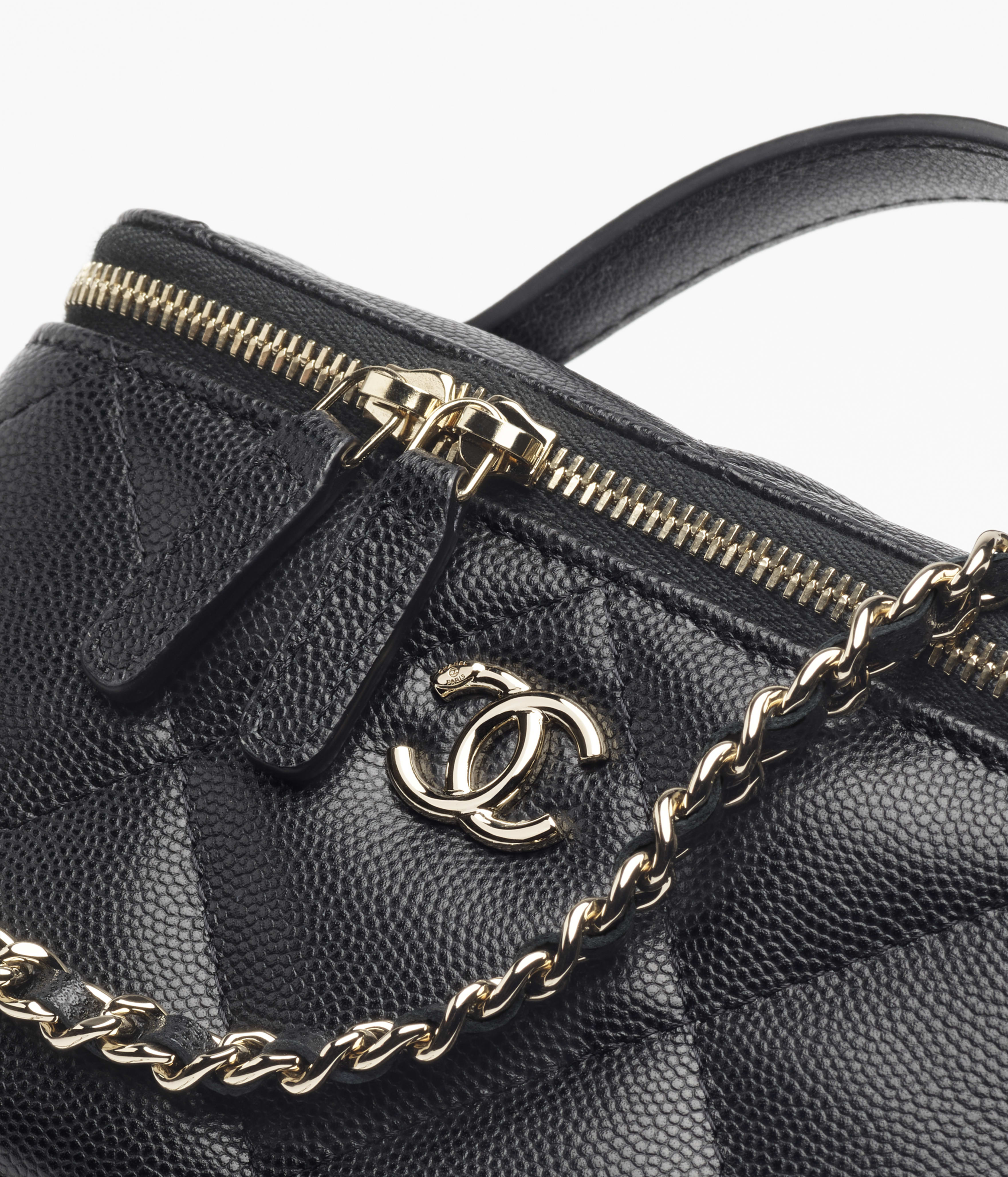 Long vanity with chain - Grained shiny calfskin & gold-tone metal