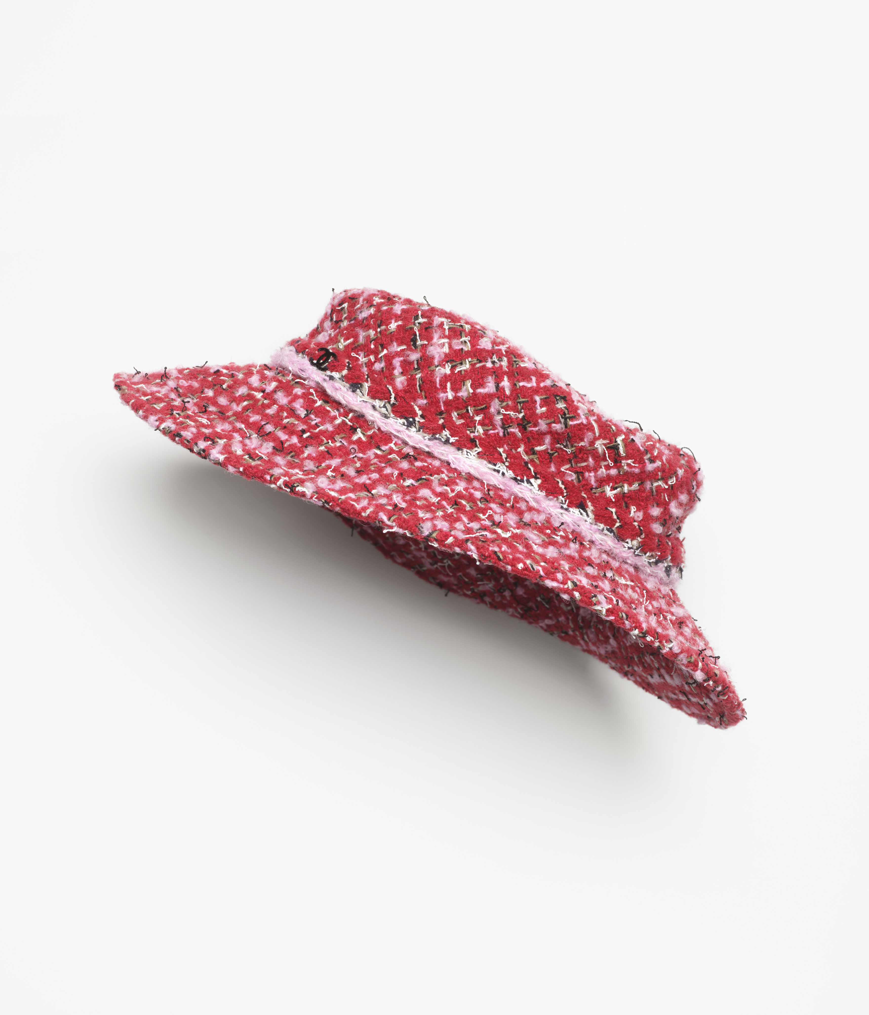 カメリア モチーフ ブローチ - ツイード、レッド、ピンク & ブラック