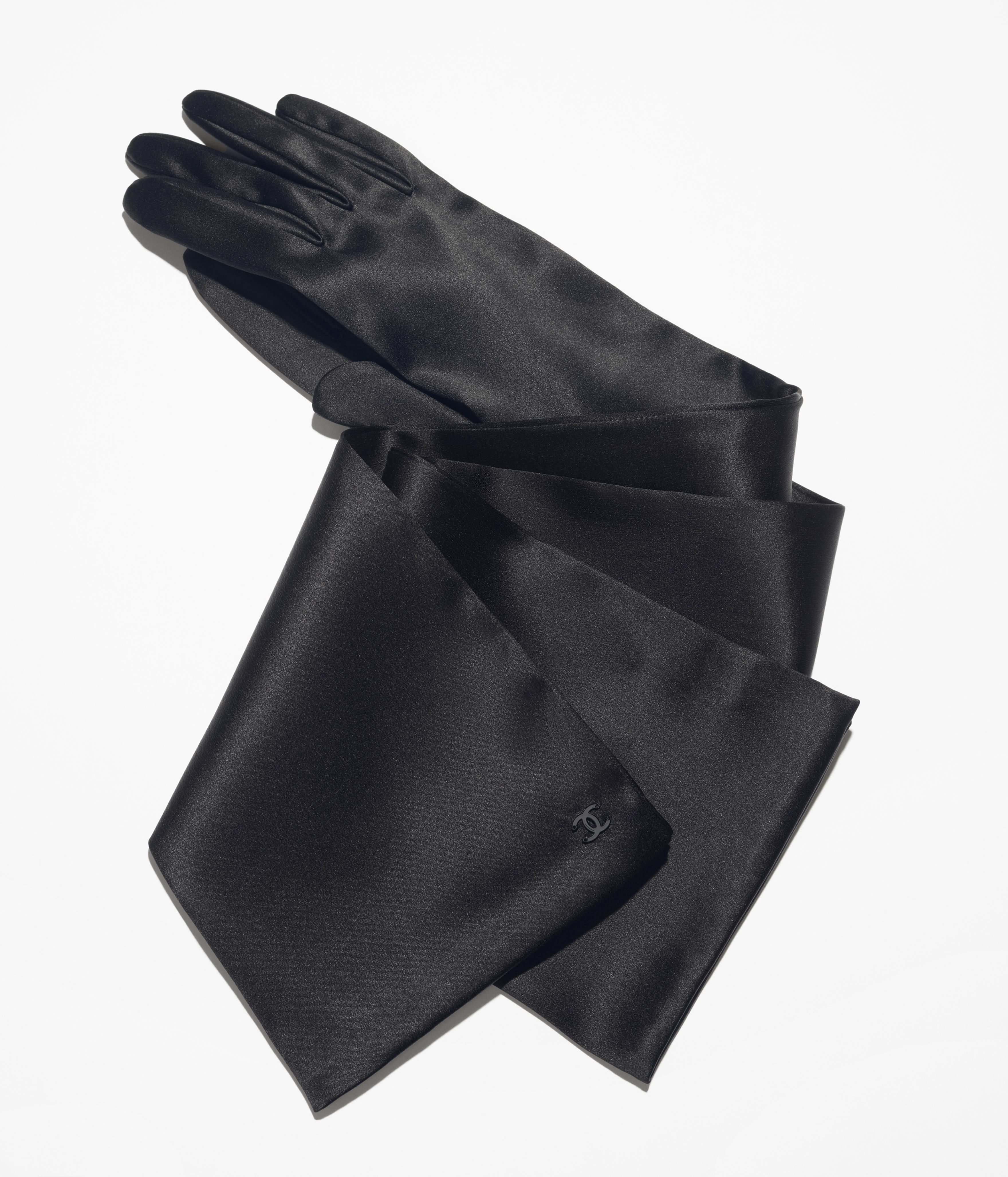 グローブ - シルク サテン、ブラック — ファッション | CHANEL シャネル