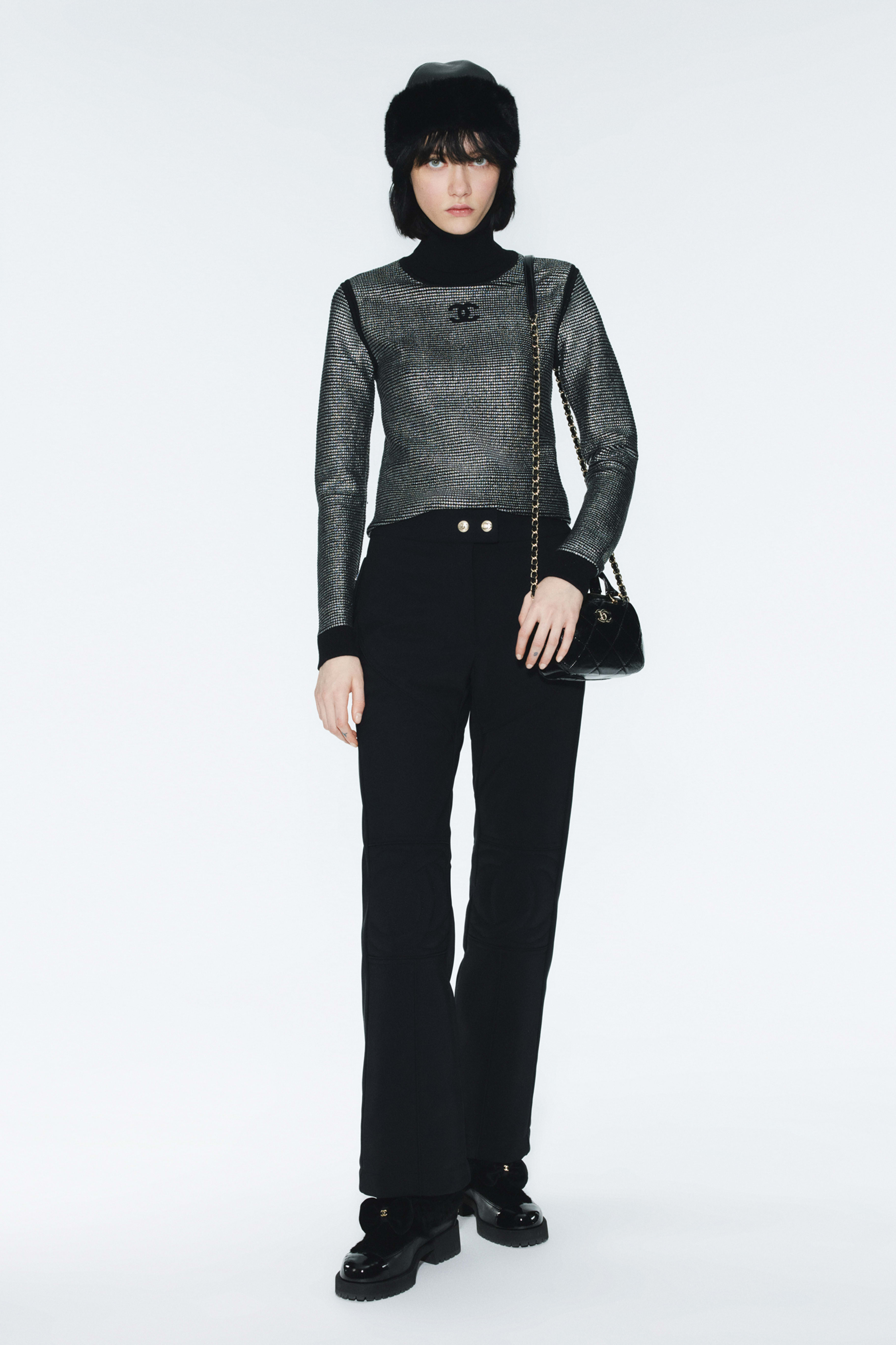 タートルネック - ウール、ブラック & シルバー — ファッション