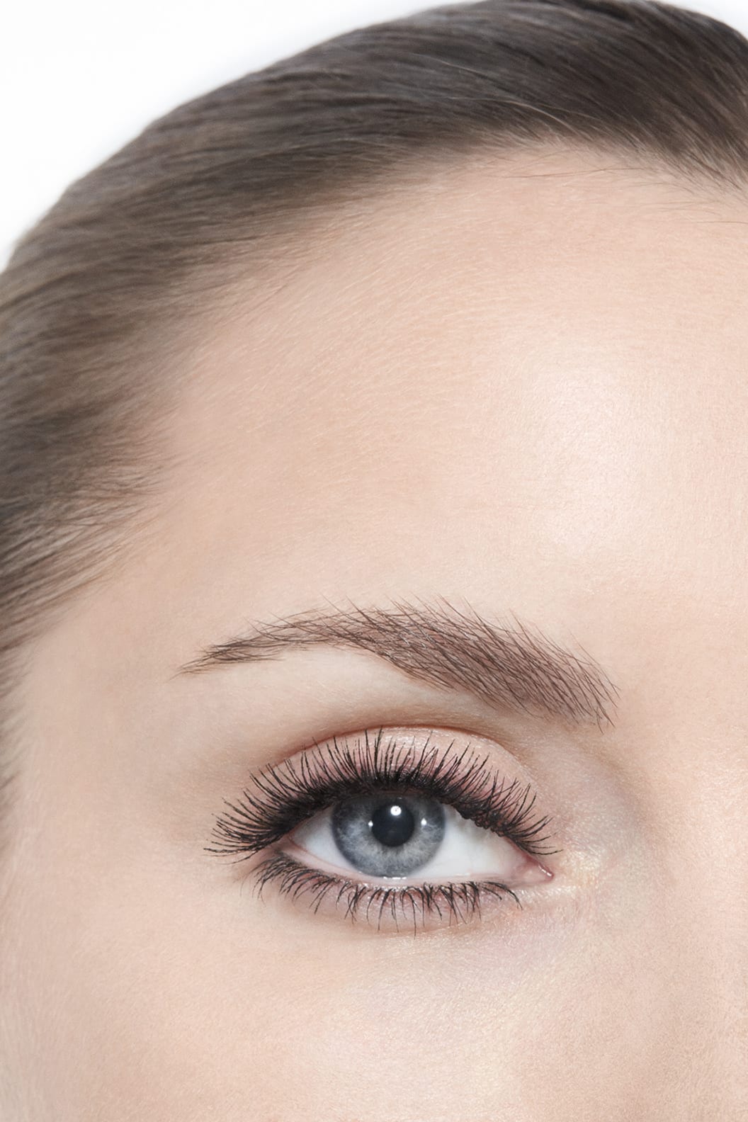 ヌワール アリュール オールインワン マスカラ（ヴォリューム・長さ