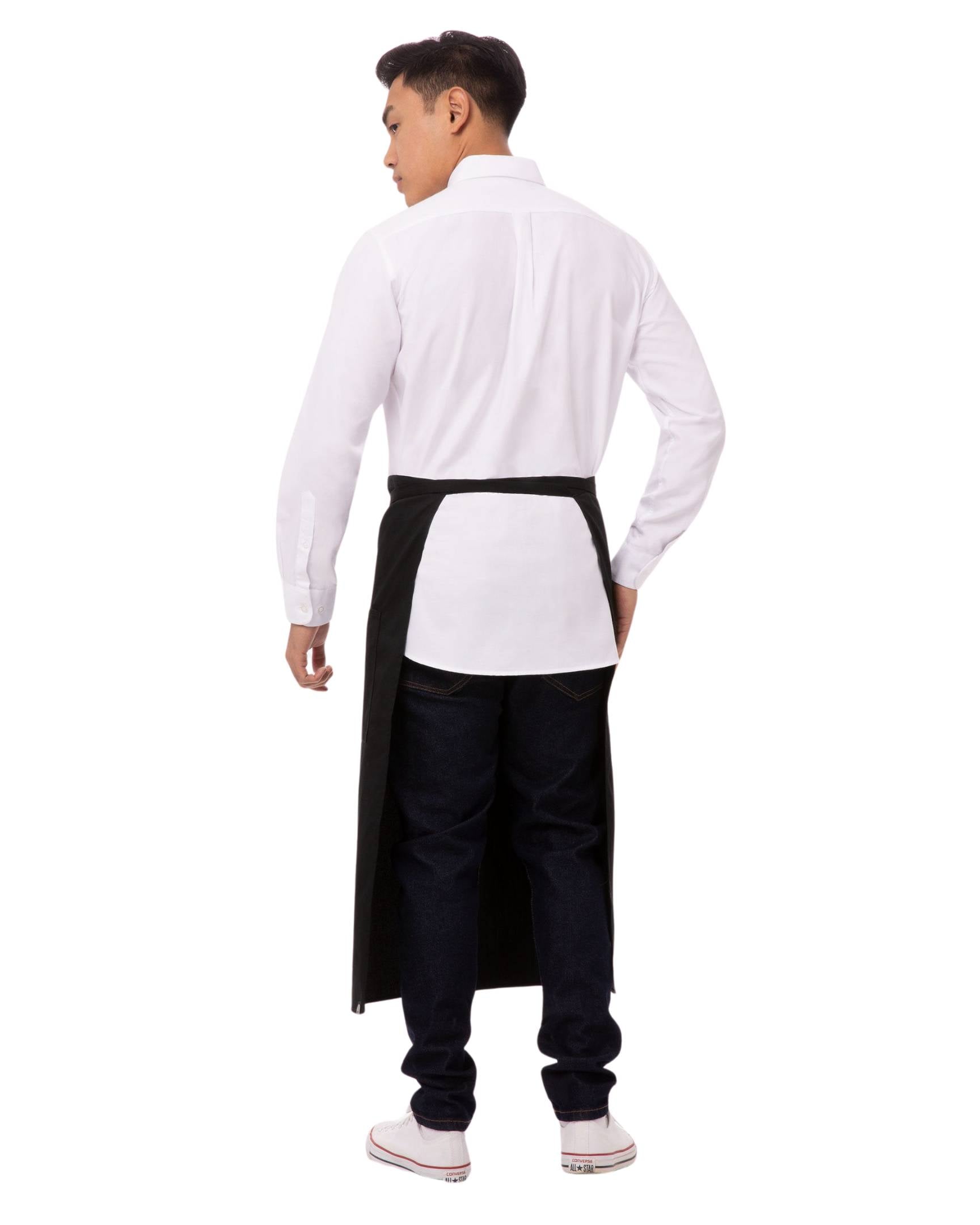 ポケット付きブラック・ロングサロン｜飲食店制服｜Chef Works® — Chef