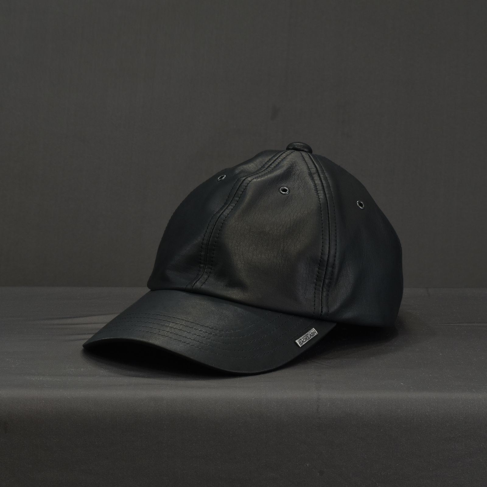 ISAMU KATAYAMA BACKLASH - Furniture Leather ローキャップ （BLACK