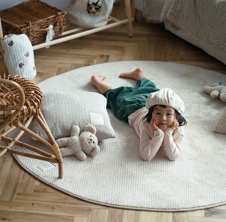 撥水・防ダニ加工の洗えるラグ ふわふわヘリンボン(180×240cm) | cucan