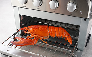 大型ファンを搭載したクイジナートのオーブントースター「エアフライ