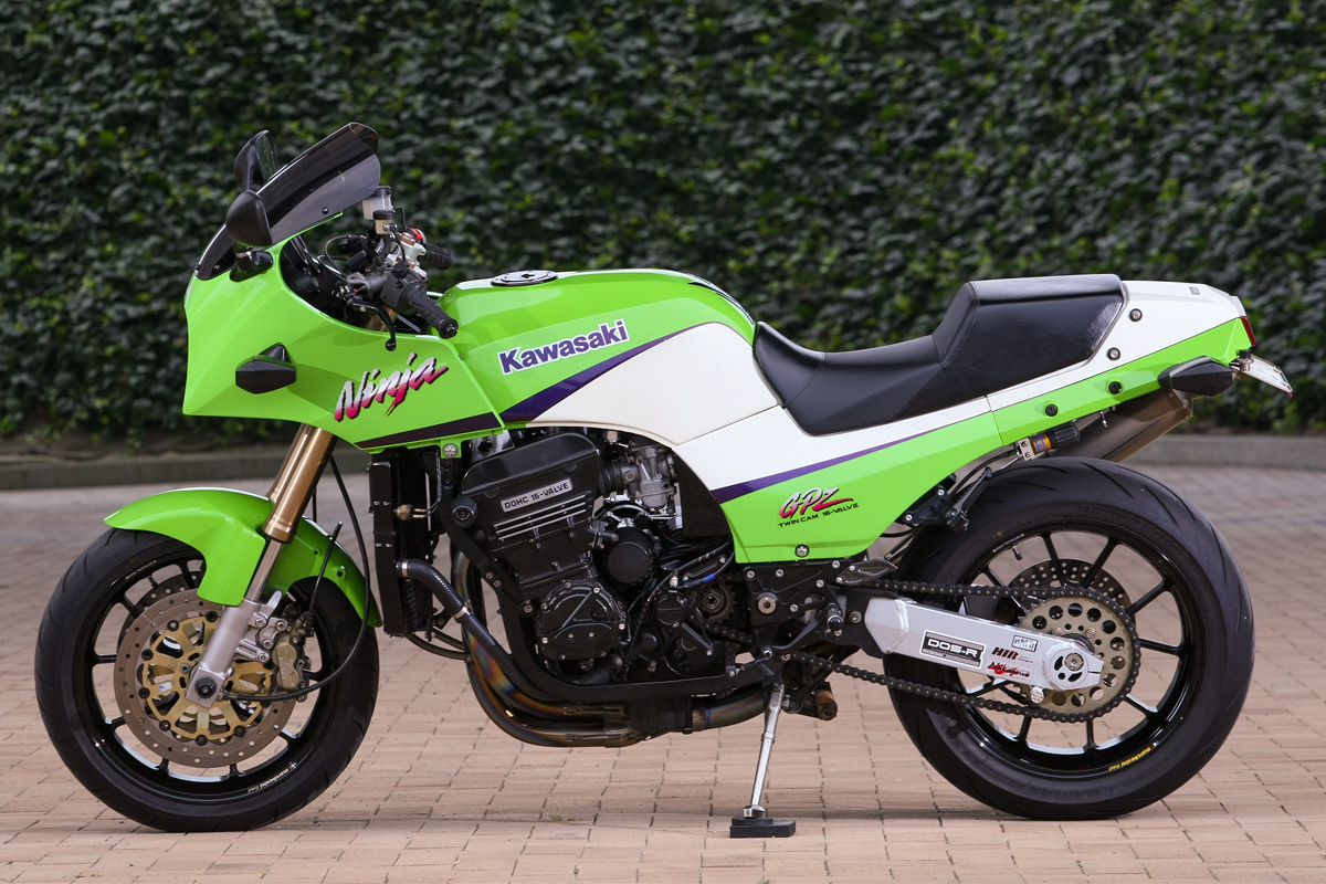 GPZ900R by トレーディングガレージ・ナカガワ | カスタムマシン