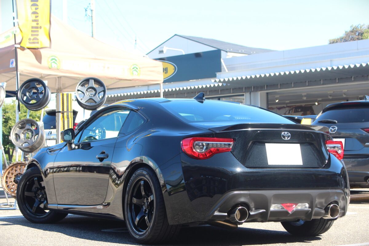 ZN6 86】テイン フレックスZ装着！車高調の入れ替えでサスペンション