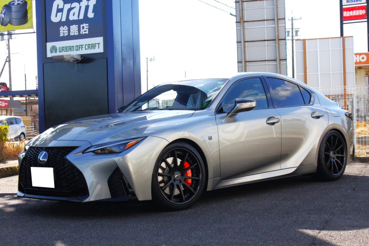 レクサスIS500 にOP満載のSSR エグゼキューターCV01 19インチを装着