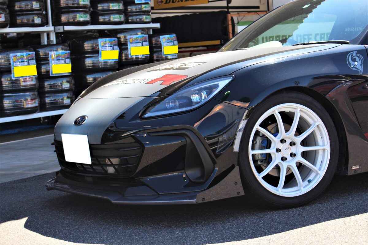 HKS様デモカー ZD8 BRZ ご来店！最新作 ハイパーマックスR 装着車
