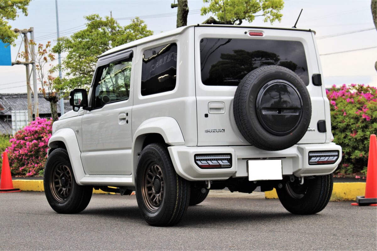 JB74 ジムニーシエラにRAYS鍛造！A・LAP-07X 16インチをセット