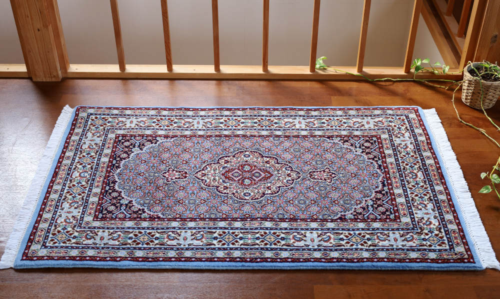 ペルシャ絨毯玄関マット ウール＆シルク 水色 イラン・ムード産