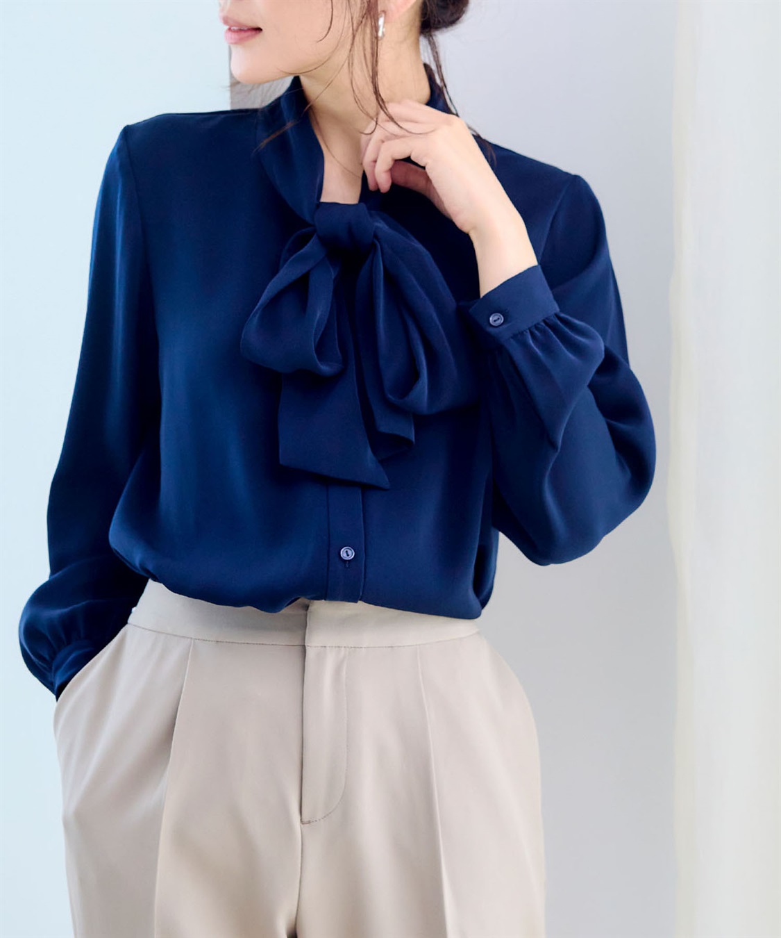 洗える》正解 リボンボウタイブラウス【CF/クロスファンクション