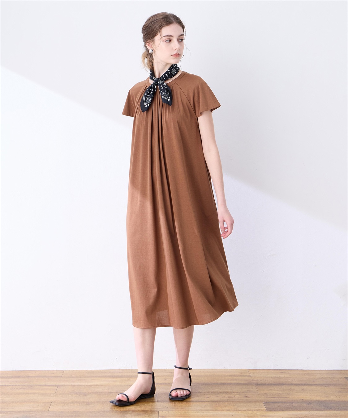 接触冷感】ピンタックワンピース LE SOUK HOLIDAY｜クロスプラス公式