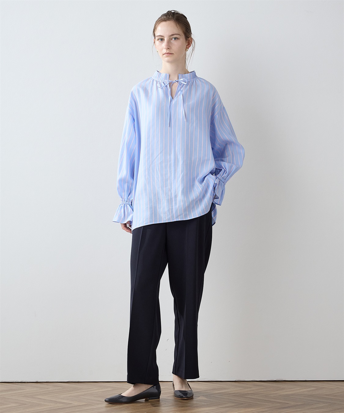 フリルカラー ブラウス LE SOUK HOLIDAY｜クロスプラス公式通販サイト