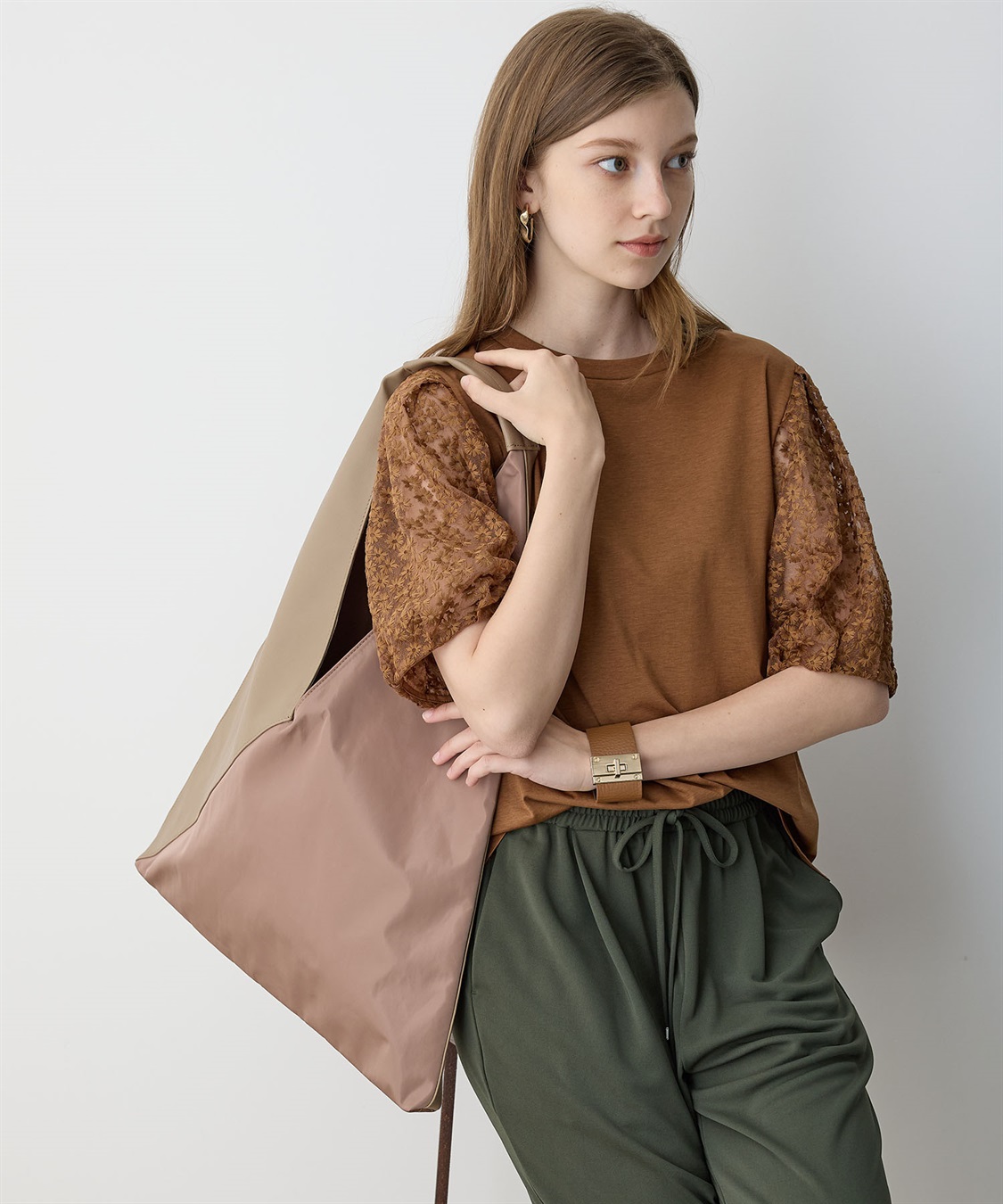 トライアングルトートBAG LE SOUK HOLIDAY｜クロスプラス公式通販サイト