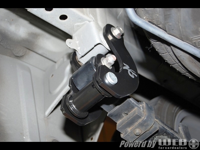 ホットスタイルカスタムズ コンフォートシャックルEX ハイエース専用