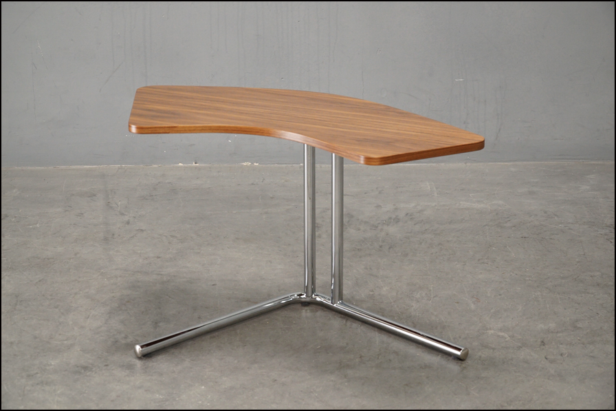 TECTA(テクタ) K26 サイドテーブル ウォールナット 高さ調節 ACTUS