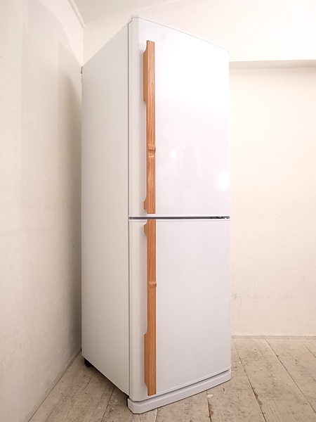 amadana アマダナ□デザイン冷蔵庫□ZR-241買取専門ショップ【アドア