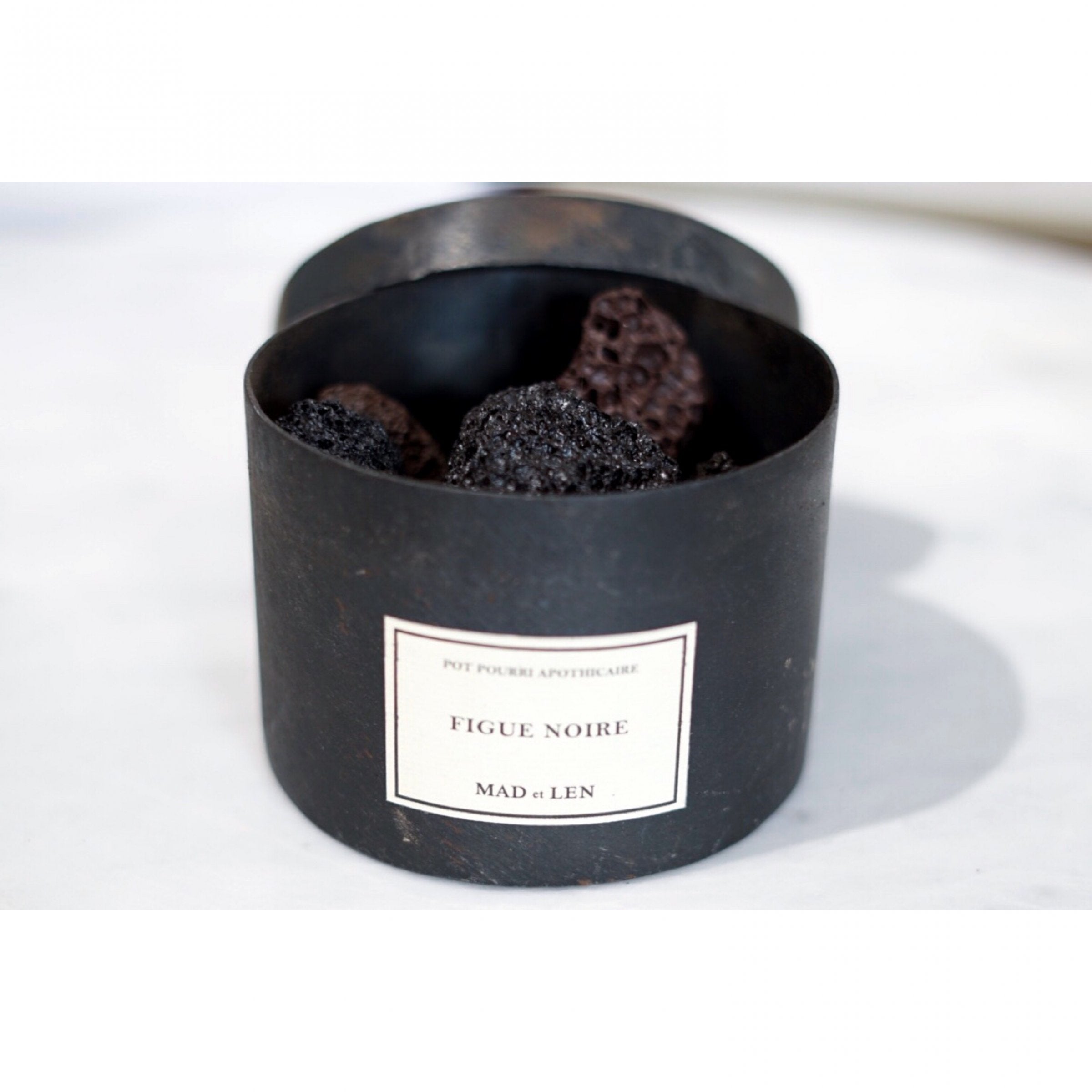 MAD et LEN-POTPOURRI LAVA ROCK 