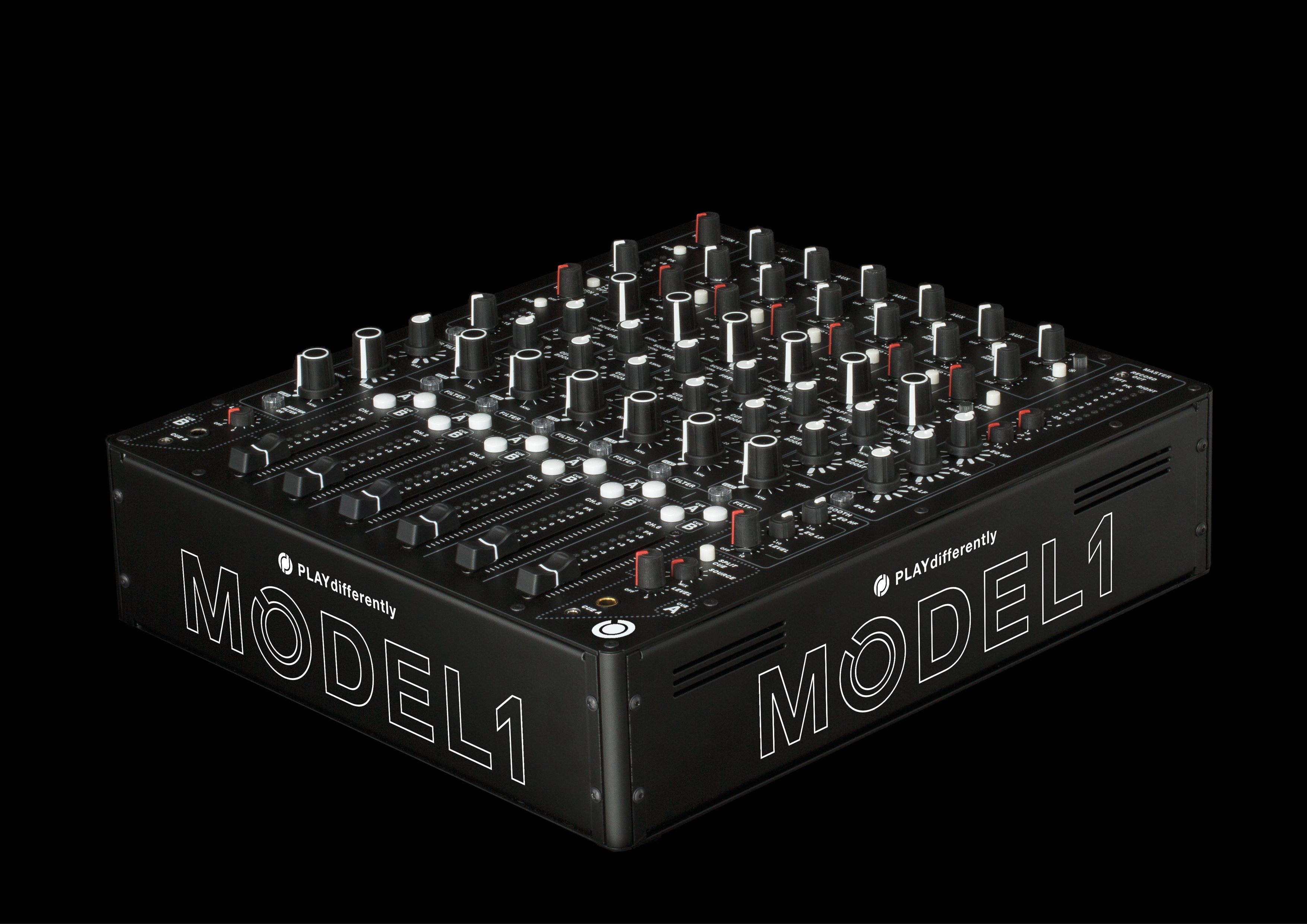 Test: PLAYdifferently Model 1, DJ-Mixer - AMAZONA.de