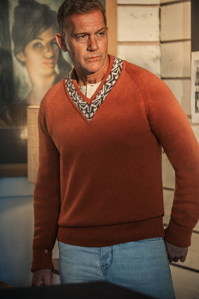 McQueen Nevada V-Neck Orange | Men's Sweatshirt | &SONS