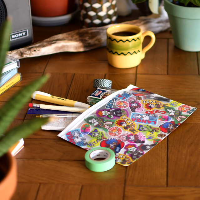 SK∞ エスケーエイト｜クリアポーチ（ステッカー総柄）