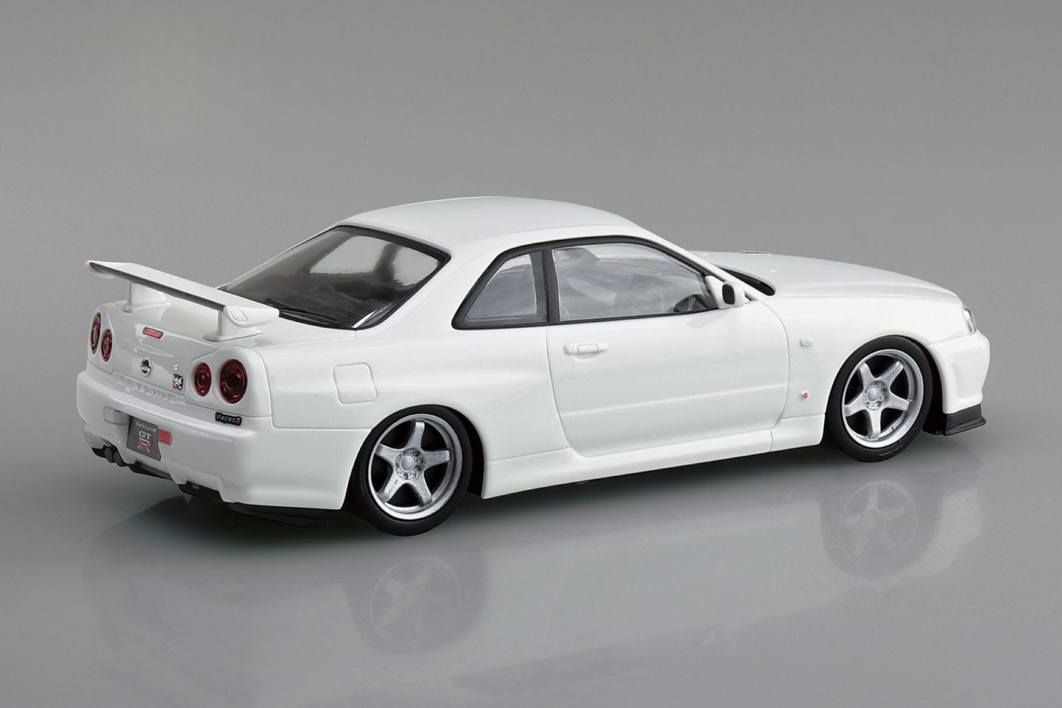 ニッサン R34スカイラインGT-R カスタムホイール(ホワイトパール