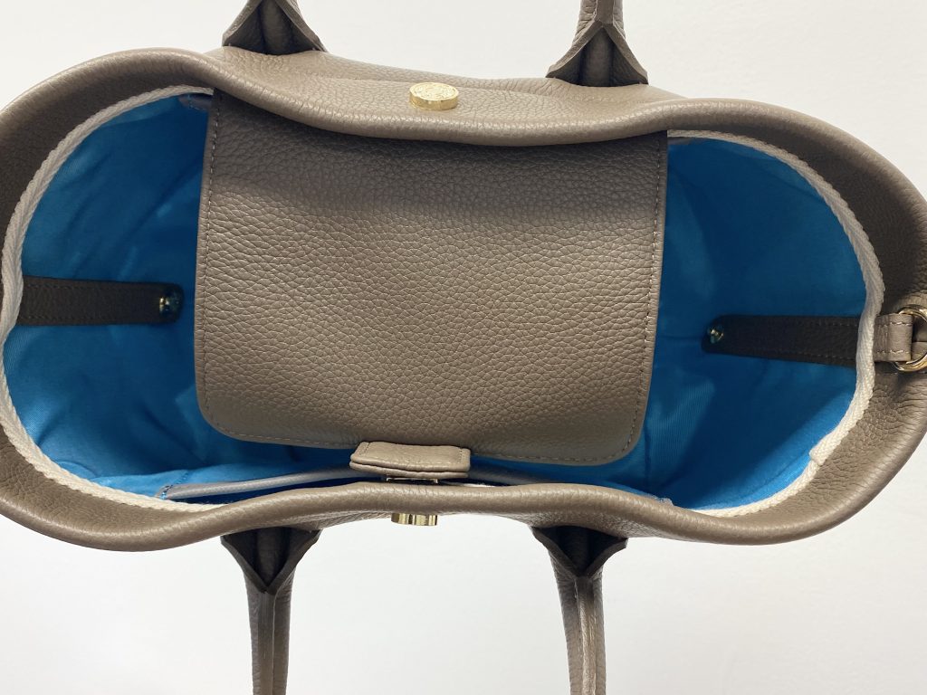 A.D.M.J.公式オンラインストア