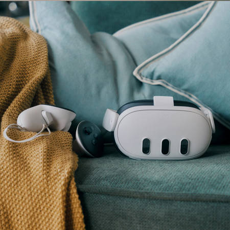 Meta Quest 3S 512GB Advanced AIO VR Headset w/Controllers with 3