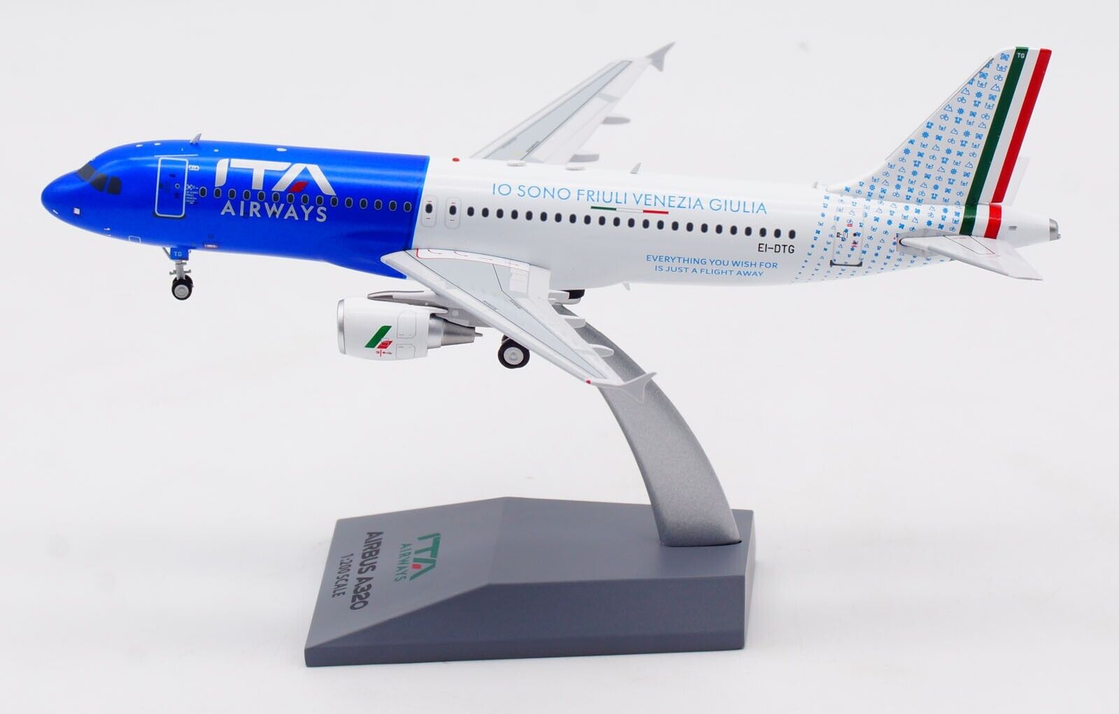Model Airbus A320 ITA Airways 1:200 EI-DTG Jc Wings