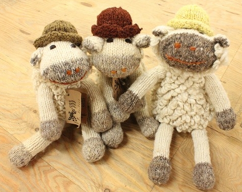 ケナナニッターズKENANA 編みぐるみニット【アフリカンスクエアー】