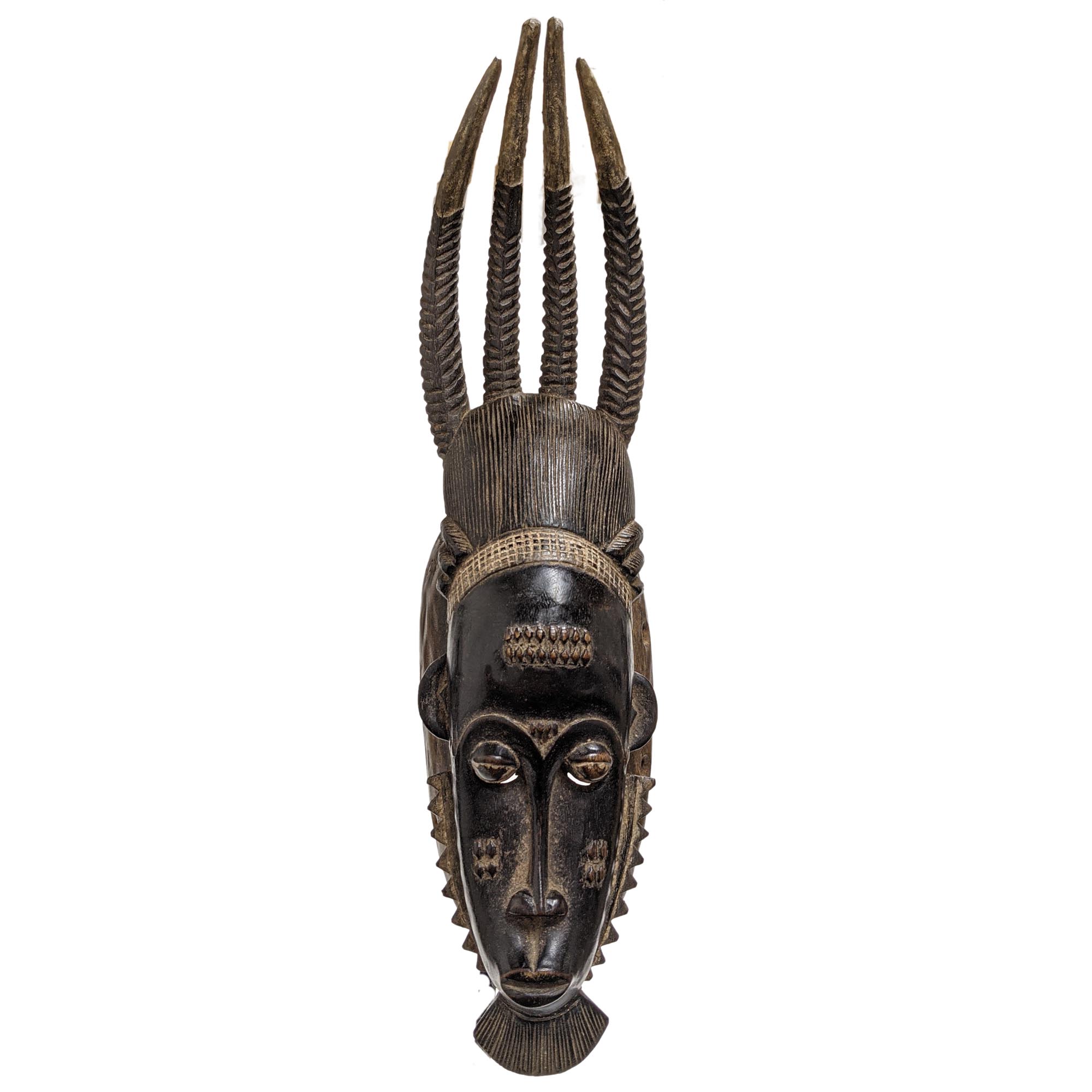 アフリカンマスク彫刻の名手バウレ族！