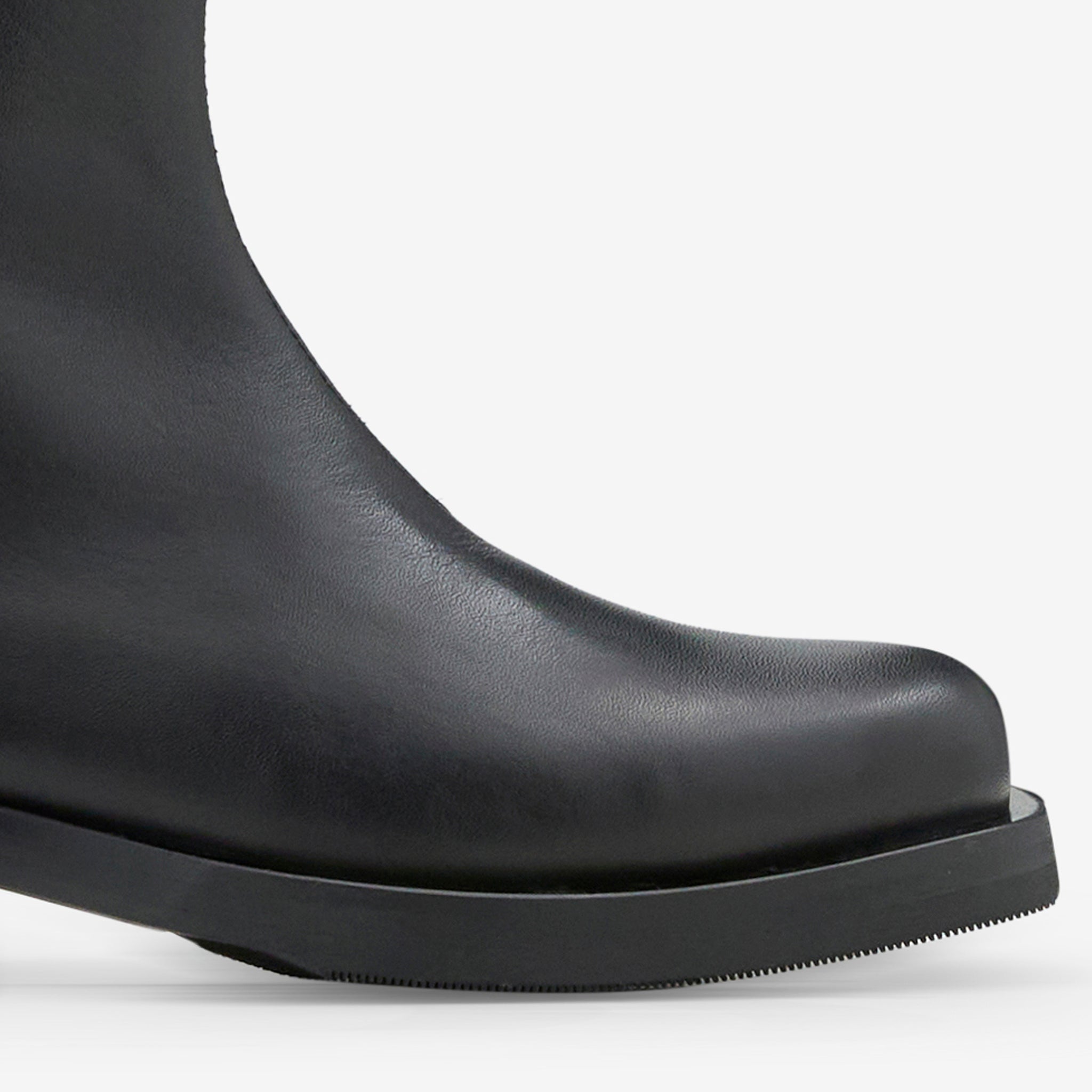 Camion Boot Black – Above The Clouds