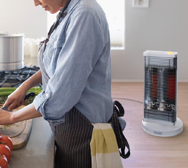 遠赤外線暖房機 セラムヒート ラインアップ 家電量販店取扱製品 | 遠