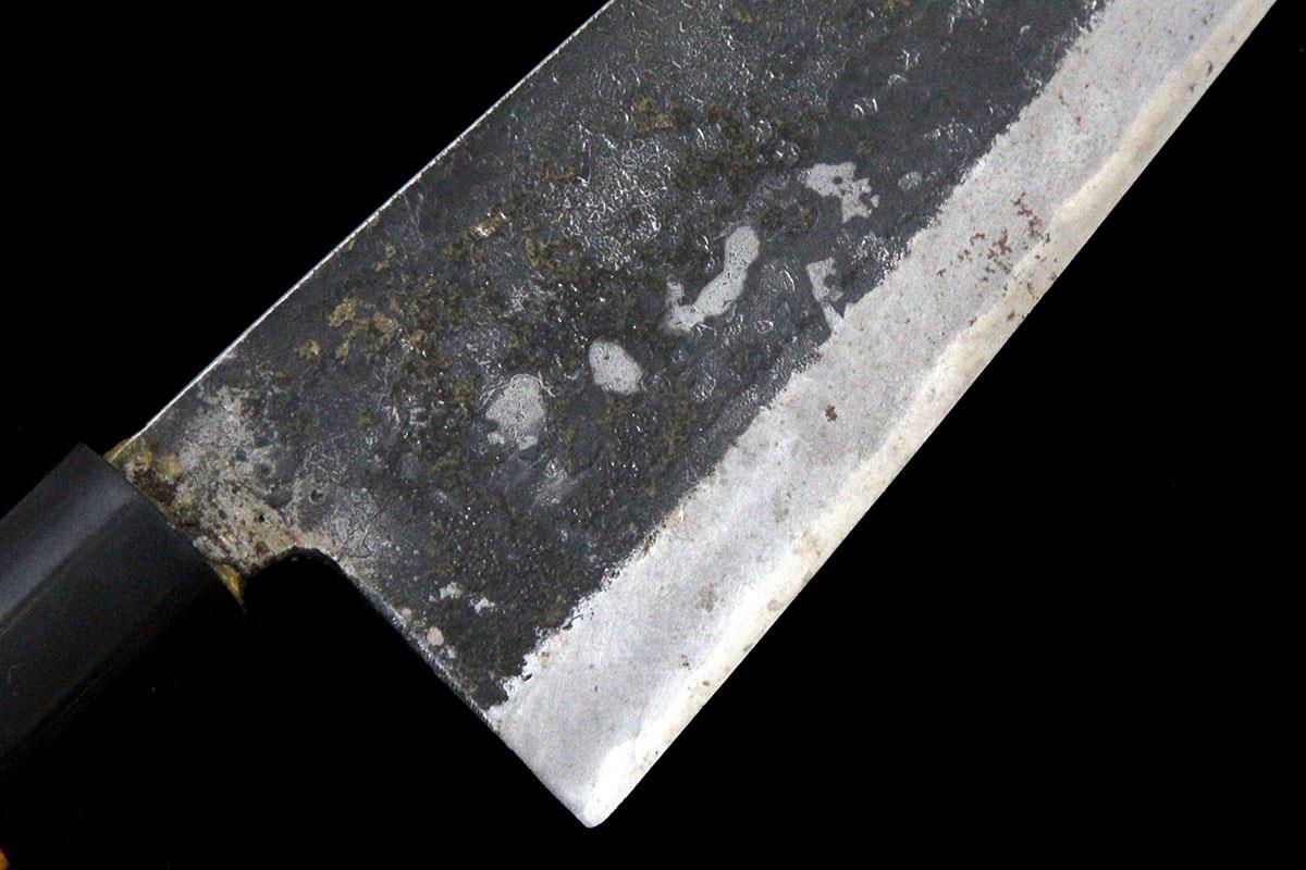 出刃包丁 五寸 黒打 両刃 新見 松水 PC口輪 朴柄 箱付 KN02-A9990-2L3A