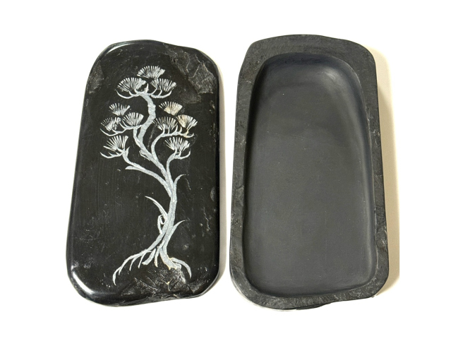 雄勝硯 自然石 共蓋付き 松 - 書道 | 商品から探す | ALEXCIOUS